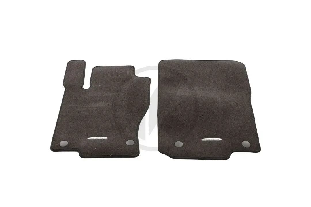 a1666800048 8t47   floor mat